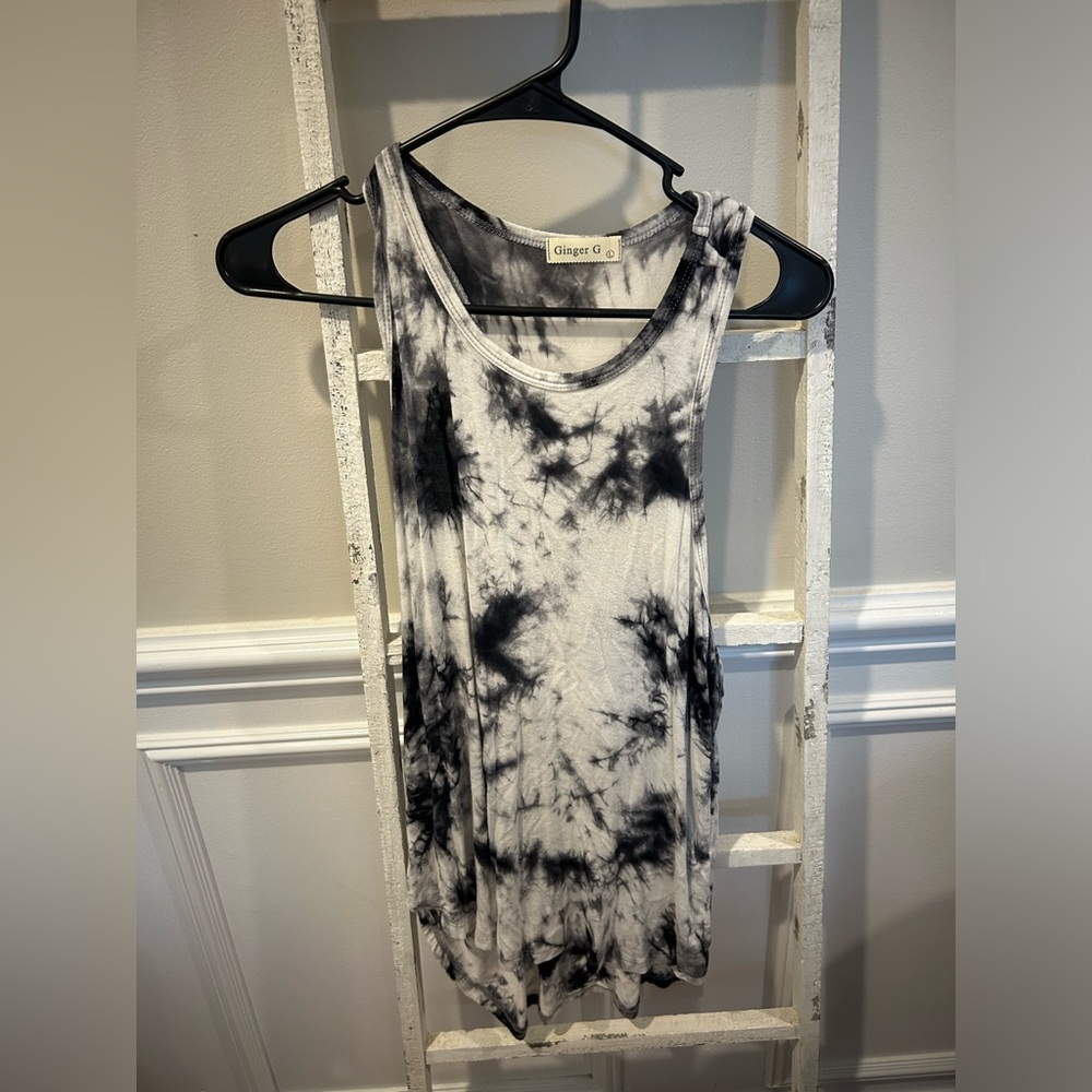 Ginger G Black and White Tie-Dye Women's Top